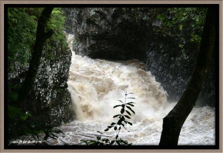 bassin la paix  apres forte pluie dans les hauts